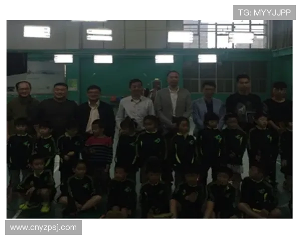 杭州羽毛球队进攻战术解析与热点动态探讨