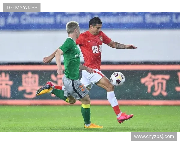 深圳足球队在足球团队协作排行榜中荣获第八名展现出色团队精神与实力