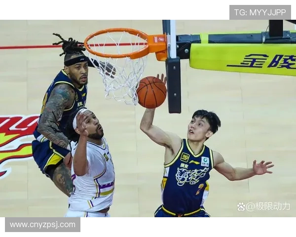 2021年CBA季后赛广东队与北京队激战回顾及精彩瞬间分析