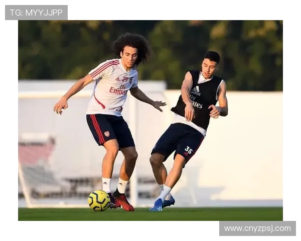 亚洲杯激战泰国与印尼强强对决球迷期待精彩瞬间与巅峰对抗 亚洲杯激战泰国与印尼强强对决球迷期待精彩瞬间与巅峰对抗