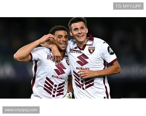 意甲焦点战都灵迎战帕尔马双方争夺三分的激烈对决