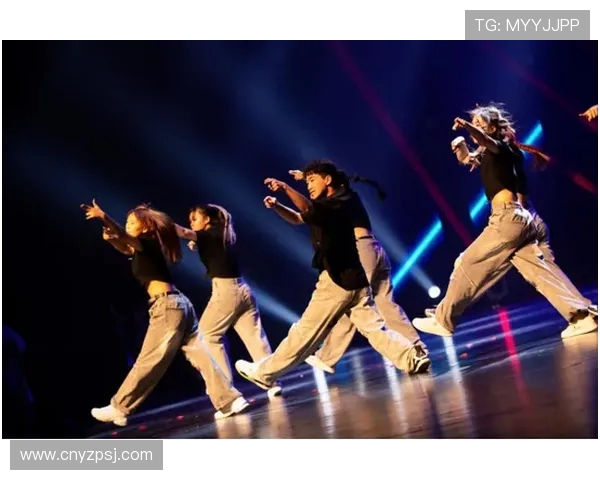 上海街舞队的团队协作探秘与舞动激情的完美结合 上海街舞队的团队协作探秘与舞动激情的完美结合